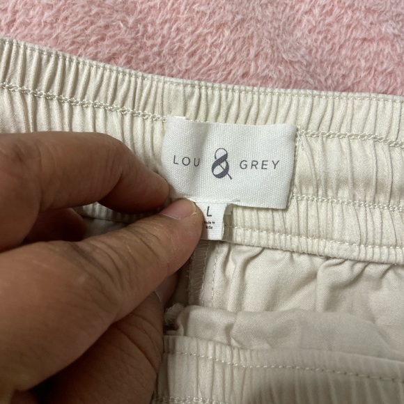 Cream LYOCELL Pull-On Bermuda Shorts - Picture 5 of 6